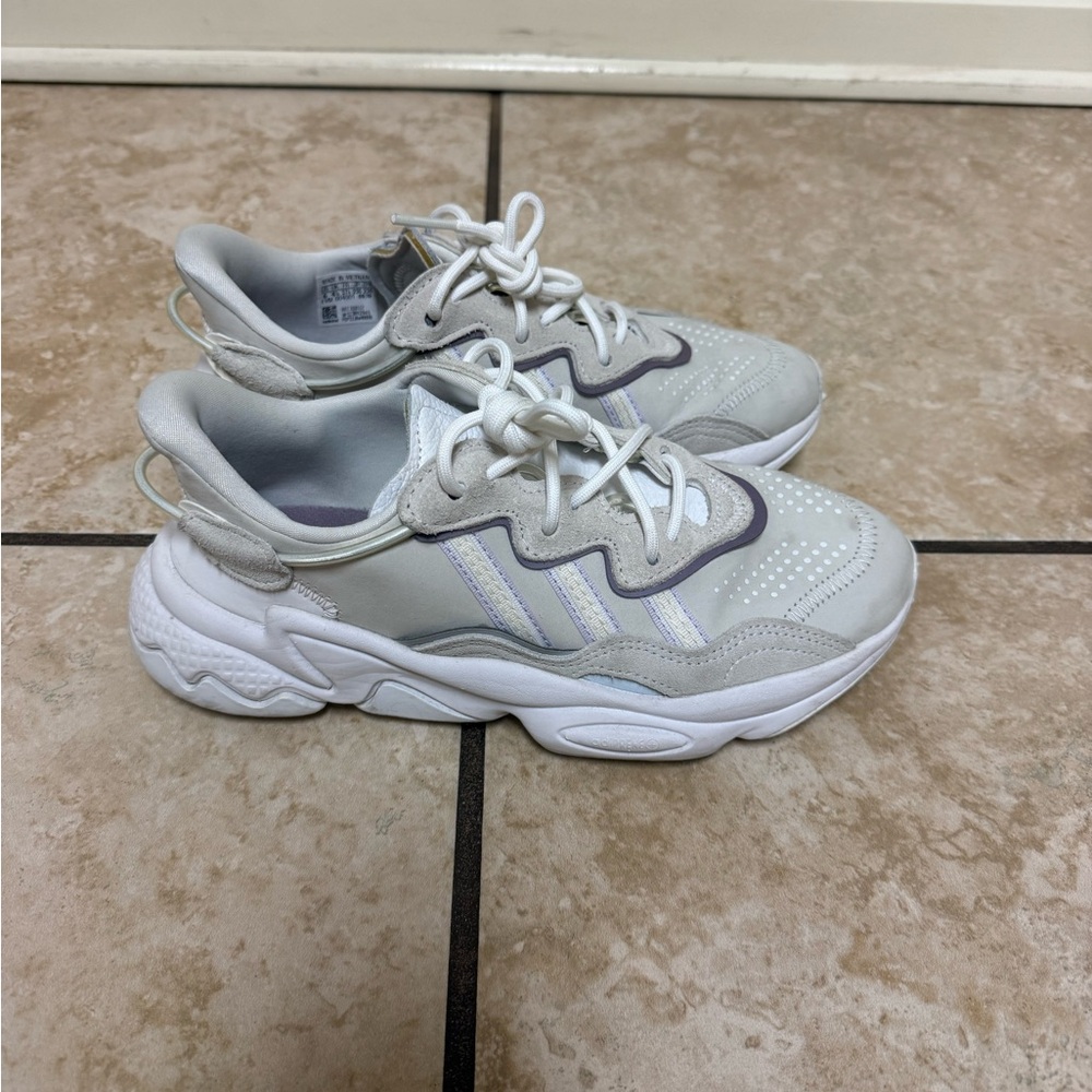 ADIDAS Women's Ozweego Sneakers Cloud White/Grey Three/Soft Vision